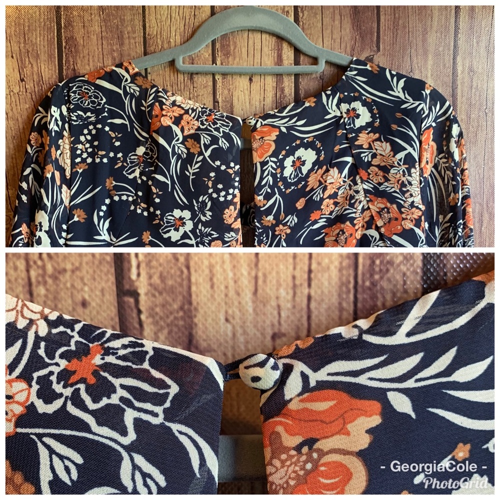 Umgee Blue Floral Boho Long Bell Sleeve Tunic - Picture 7 of 8